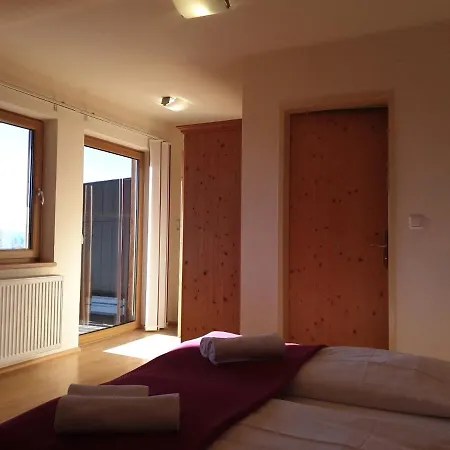 Tuerlwand 3* רמסאו אם דכשטיין