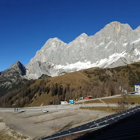 Tuerlwand رامساو أم داتشستين