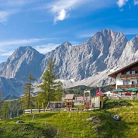 فندق Tuerlwand رامساو أم داتشستين