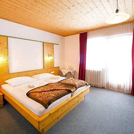 Tuerlwand فندق