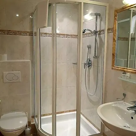 Tuerlwand 3* رامساو أم داتشستين